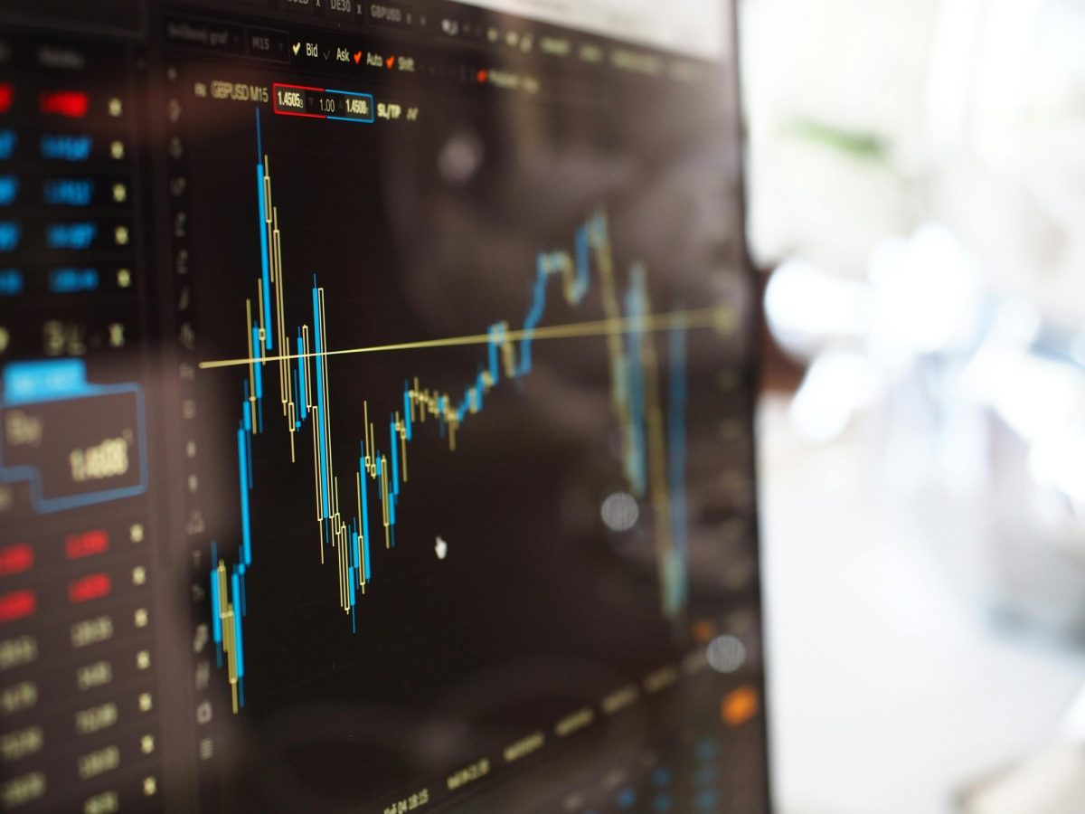 The Path to Becoming a Financial Analyst