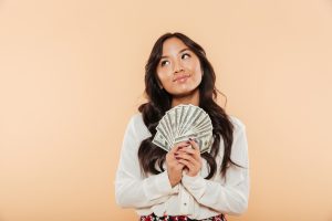 How to Negotiate Your First Salary: A Complete Guide for New Professionals