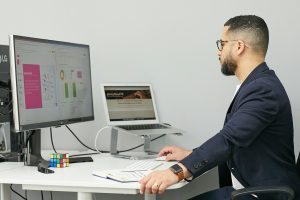 How to Become a Data Analyst (Even With No Experience)